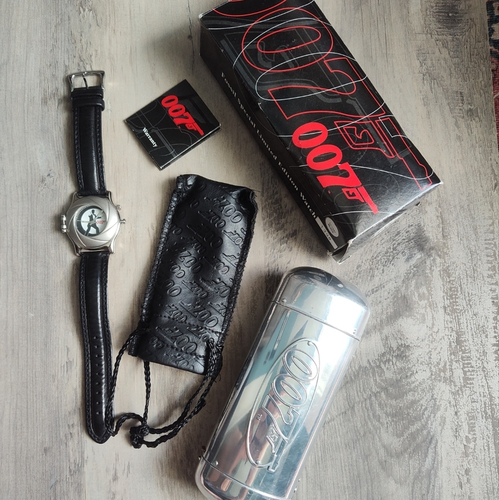 1997 Limited Edition James Bond 007 Fossil Watch